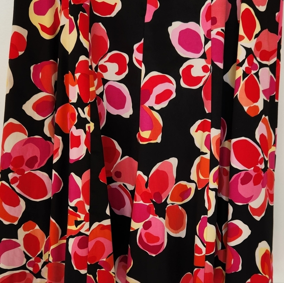 Jones Studio Dress, Floral, Size 12 - Picture 12 of 13